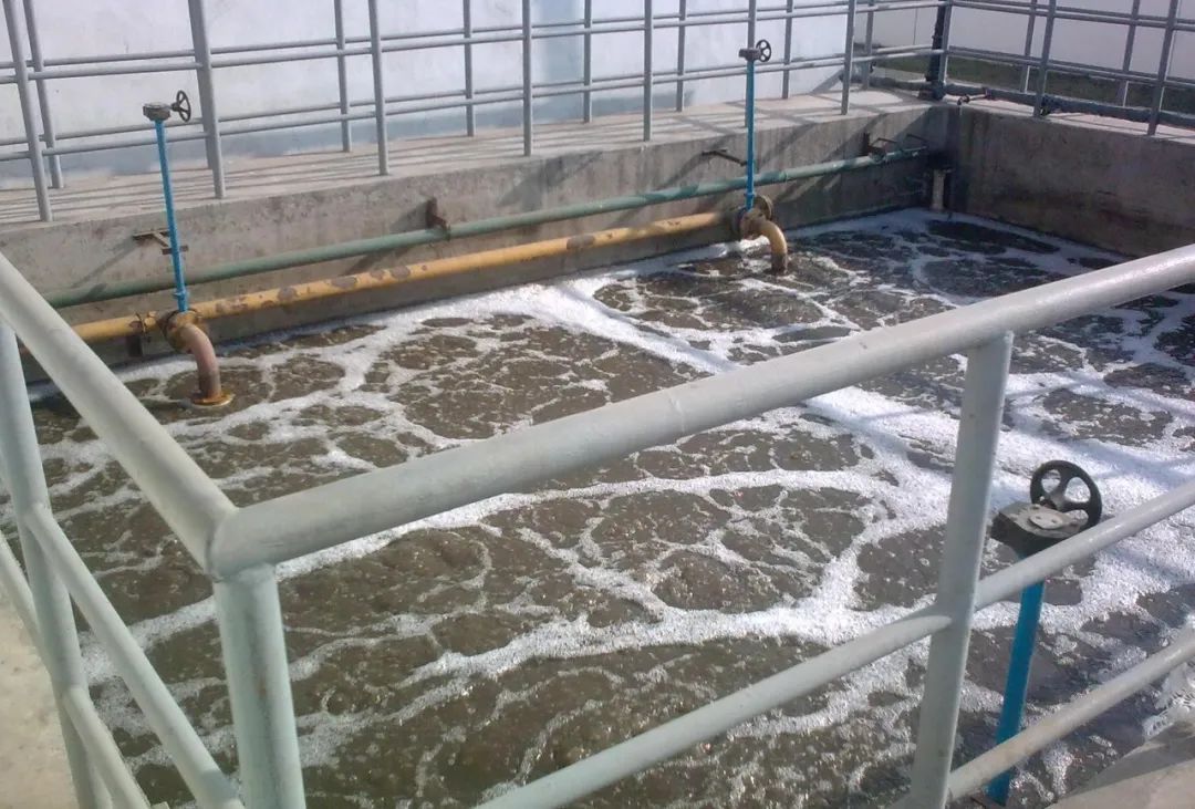 不同的場(chǎng)所要用哪種除臭劑？